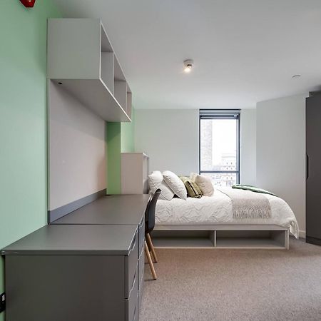 The Best Value Option For The City Centre - Non Students Welcome Belfast Eksteriør billede