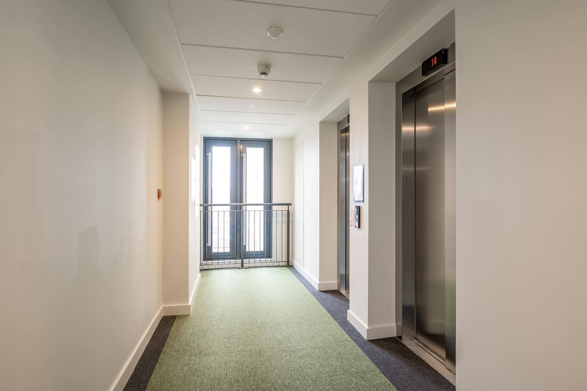 The Best Value Option For The City Centre - Non Students Welcome Belfast Eksteriør billede